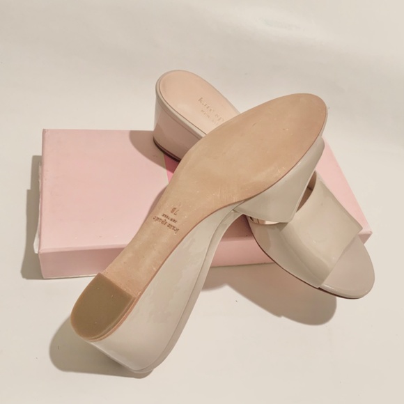 KATE SPADE Willow Wedge Slip-on Sandal Beige Patent Leather Mule Pumps 7 - Picture 9 of 11